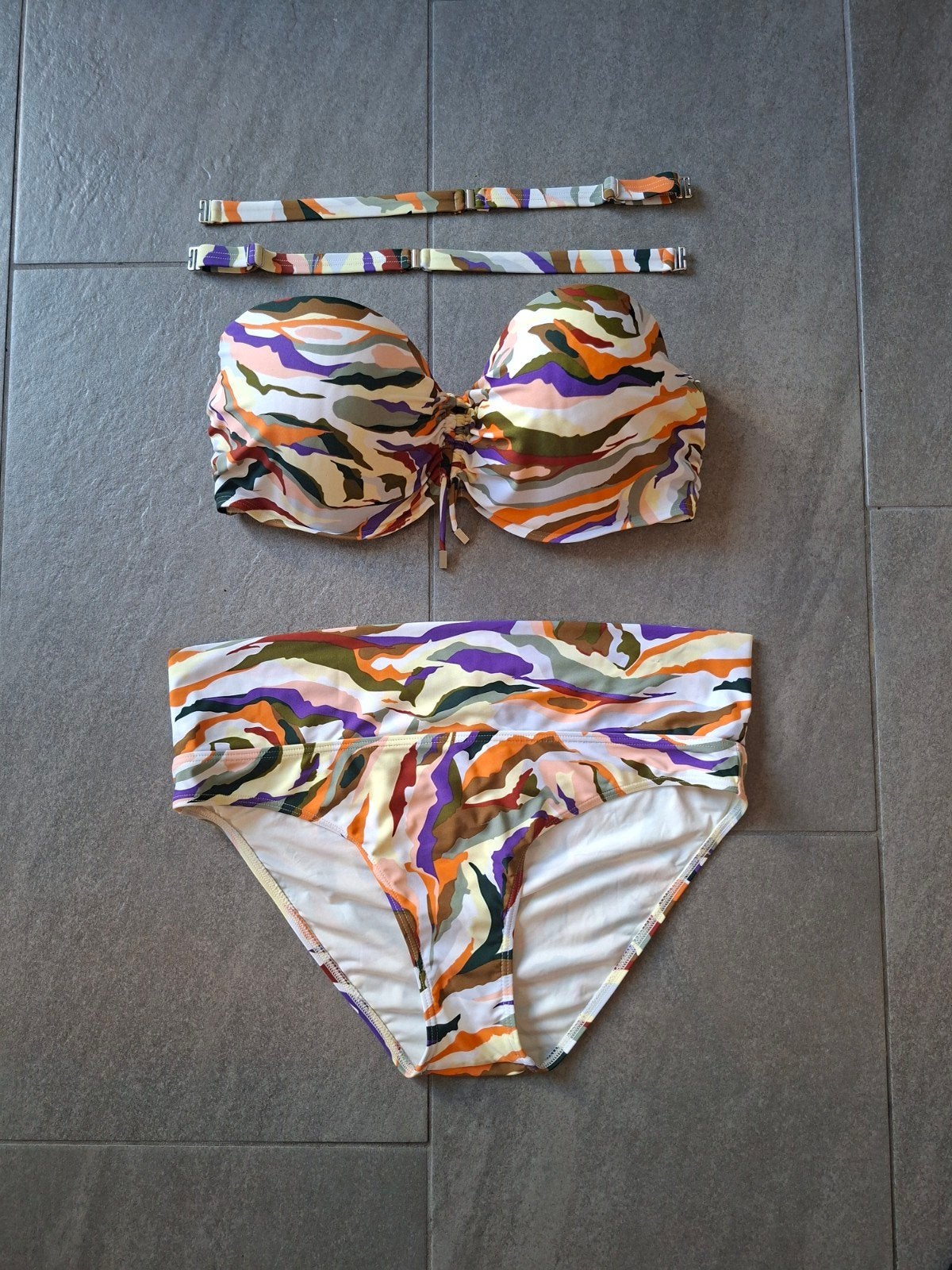 Beachlife bikini set Maat 44/cup E - Zo goed als nieuw, Beachlife, Meerkleurig, Ophalen of Verzenden, Zo goed als nieuw
