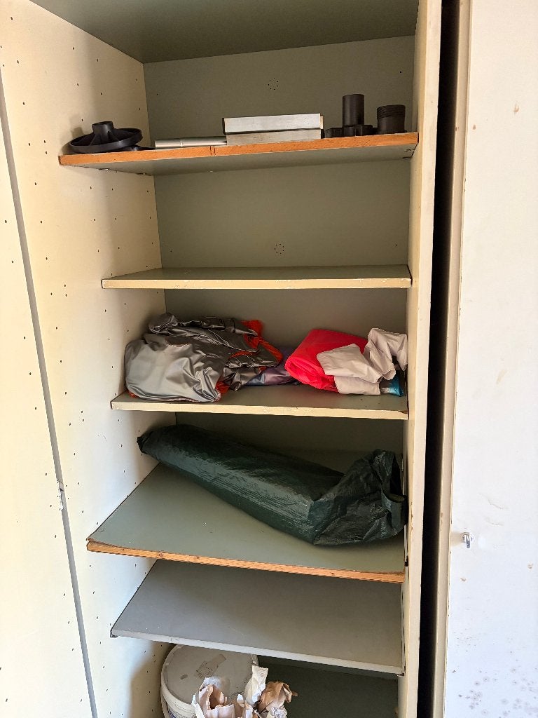 2 Kasten (Gratis af te halen), Huis en Inrichting, Ophalen, 200 cm of meer, 50 tot 100 cm, 50 tot 75 cm