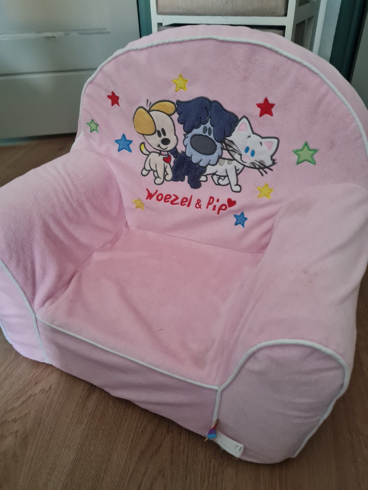 Woezel & Pip kinderstoel roze, Kinderen en Baby's, Kinderkamer | Tafels en Stoelen, Ophalen of Verzenden