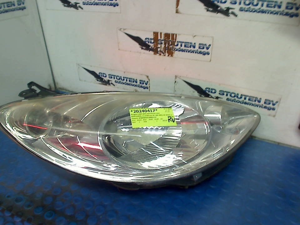 Koplamp Rechts Peugeot 1007 (KM) (2005-04/2009-01) 89008981, Kontakt-peugeot@peugeot.com, Gebruikt, Peugeot Deutschland GmbH, Bahnhofsplatz, Rüsselsheim 65423, , Duitsland