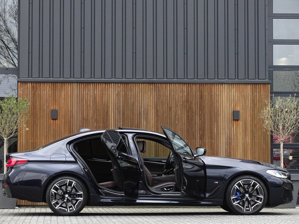BMW 5 Serie 530e 292PK M-Sport / M- Individual / alcantara /, Auto's, BMW, 1998 cc, Gebruikt, Euro 6, 4 cilinders