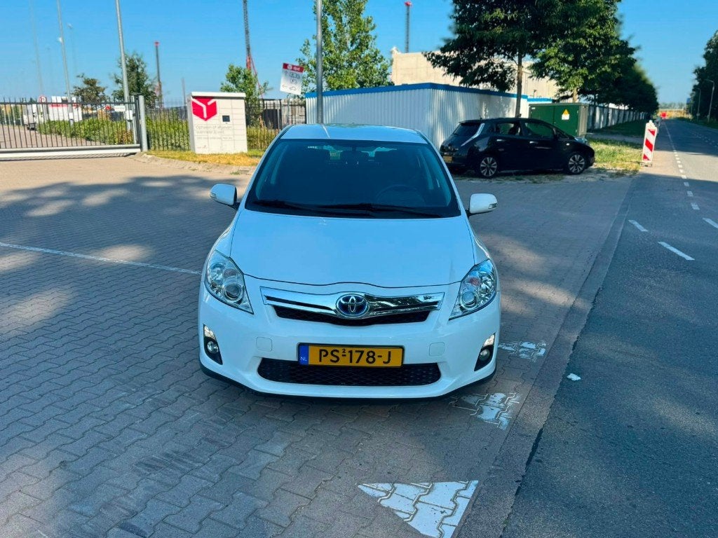 Toyota Auris 1.8 Full Hybrid GARANTIE!!!, Auto's, Wit, Bedrijf, 25 km/l, Auris