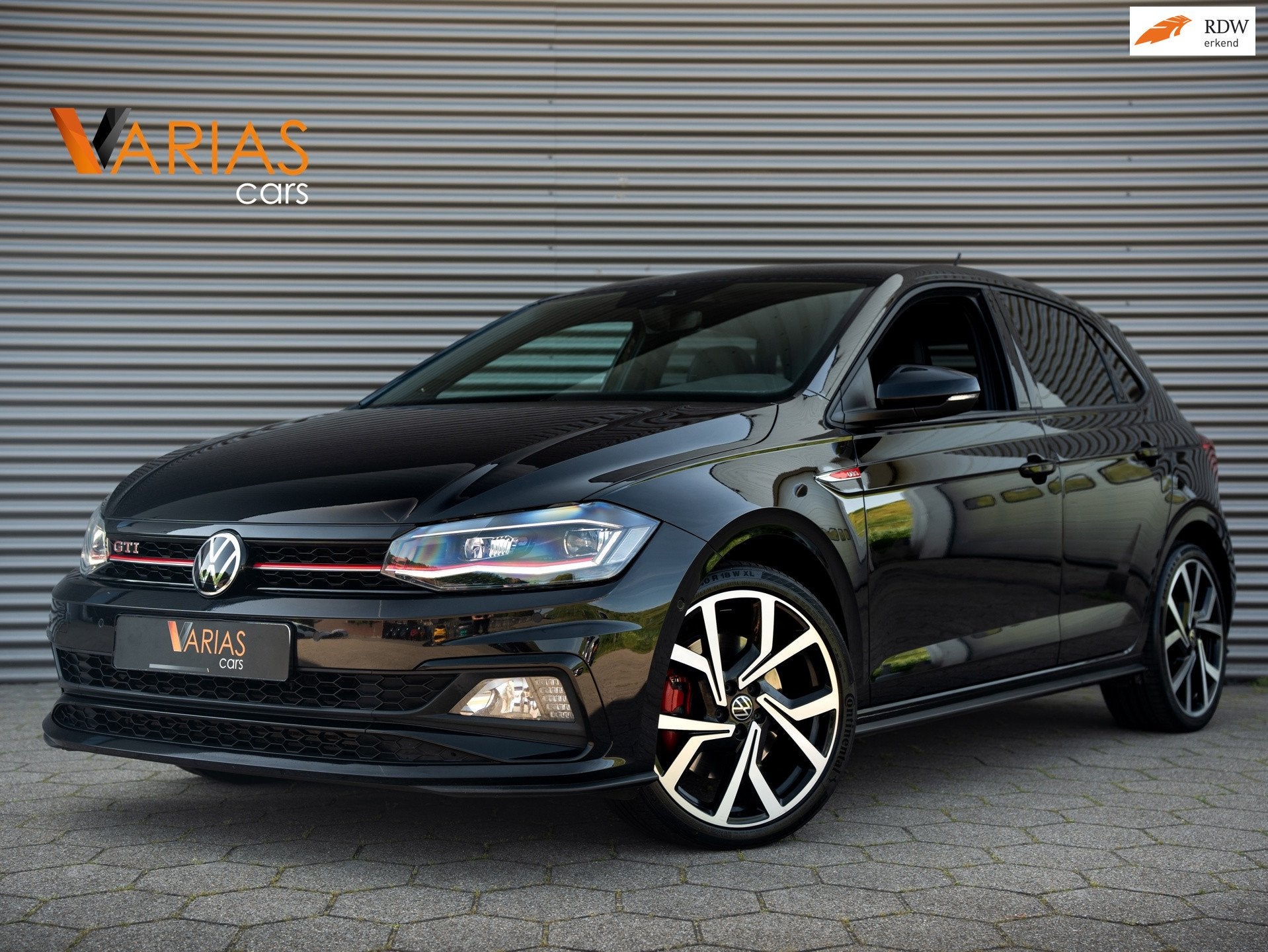 Volkswagen Polo 2.0 TSI GTI Beats Virtual Alcantara Blindspo, Auto's, Volkswagen, Gebruikt, Zwart, 1984 cc, Alcantara