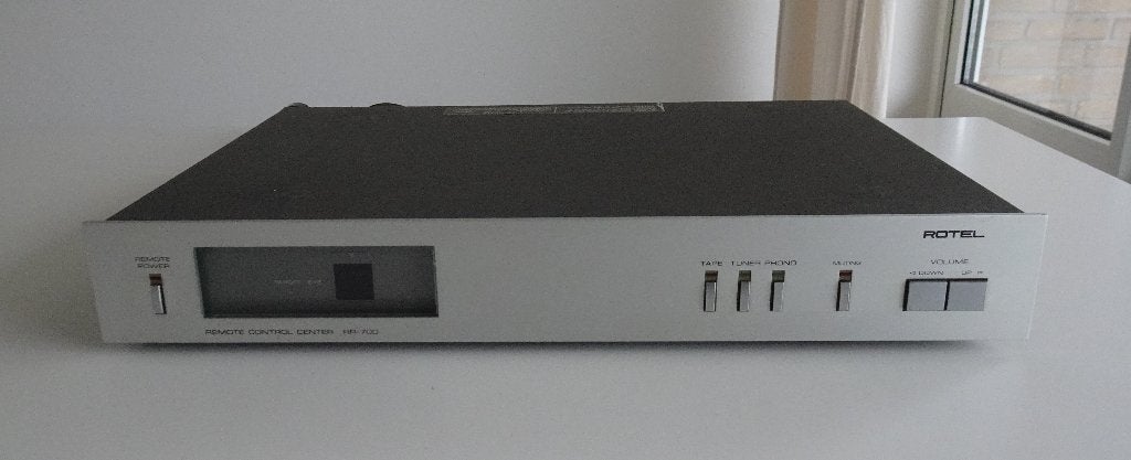 Rotel RR-700 Remote Control Center uit 1981, Audio, Tv en Foto, Versterkers en Receivers, Ophalen, Zo goed als nieuw, Overige merken