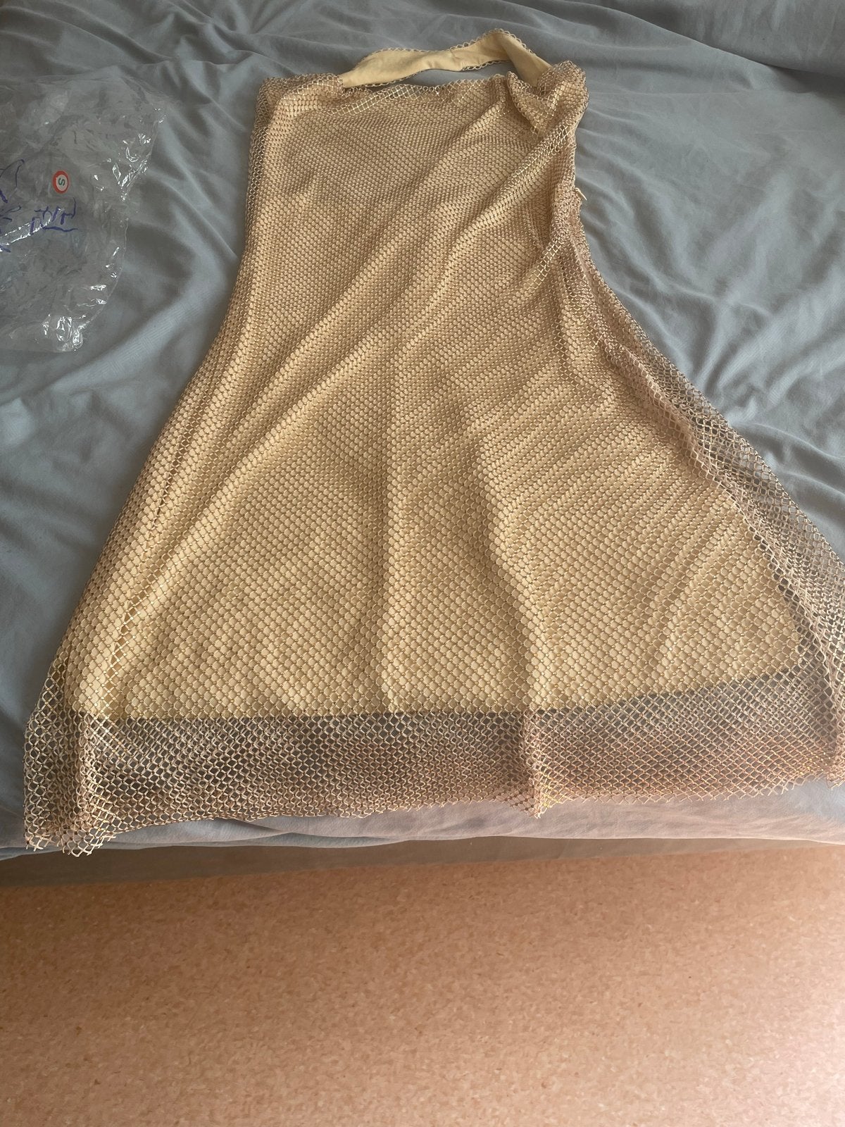 Gouden glitter jurk met open rug - maat S, Nieuw, Ophalen of Verzenden, Maat 36 (S), Boven de knie