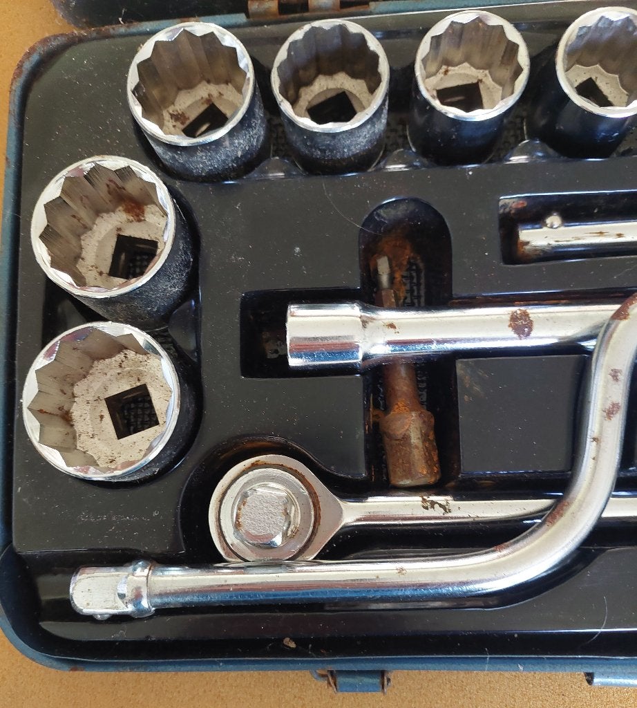 Doppendoos 10-32 mm, Doe-het-zelf en Verbouw, Ophalen, Gebruikt