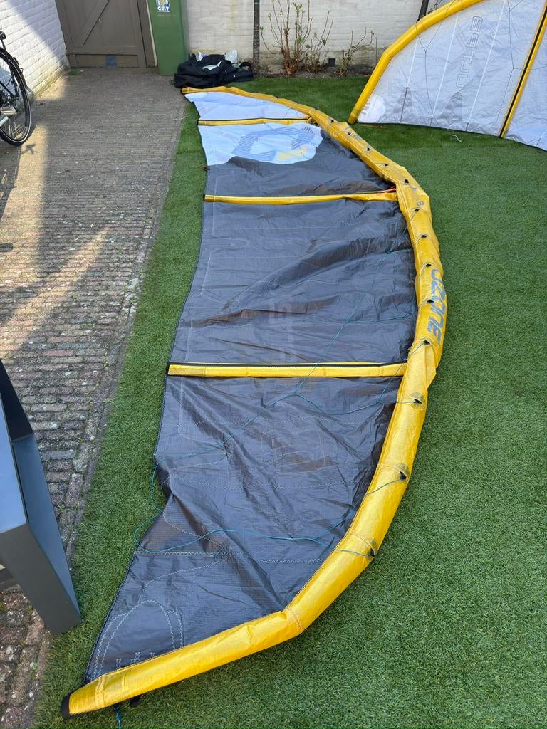 Ozone vortex 8m, Watersport en Boten, Ophalen of Verzenden, Zo goed als nieuw, Zeil