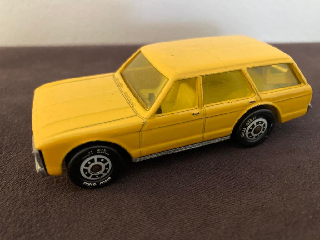 Siku 1028 Ford Granada Turnier geel vintage 1:55, Ophalen, Gebruikt, Auto, SIKU