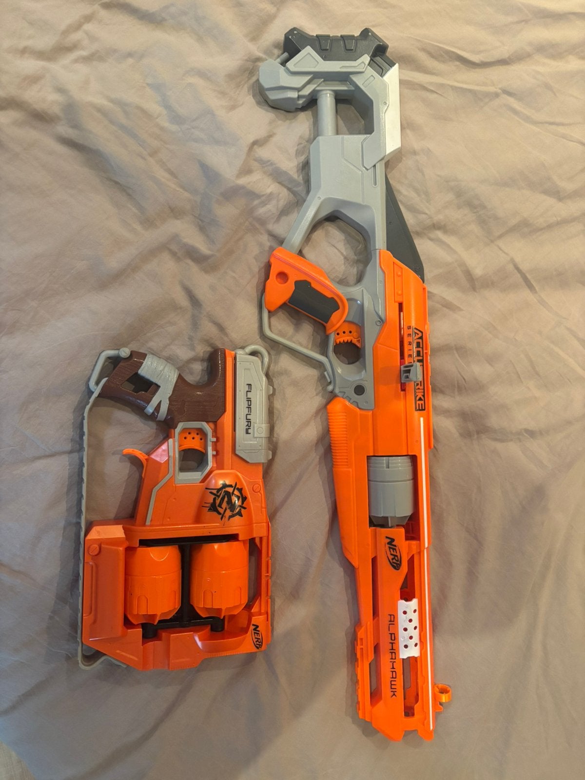 Nerf N-Strike elite Alphahawk en flip fury blasters, Ophalen of Verzenden, Zo goed als nieuw