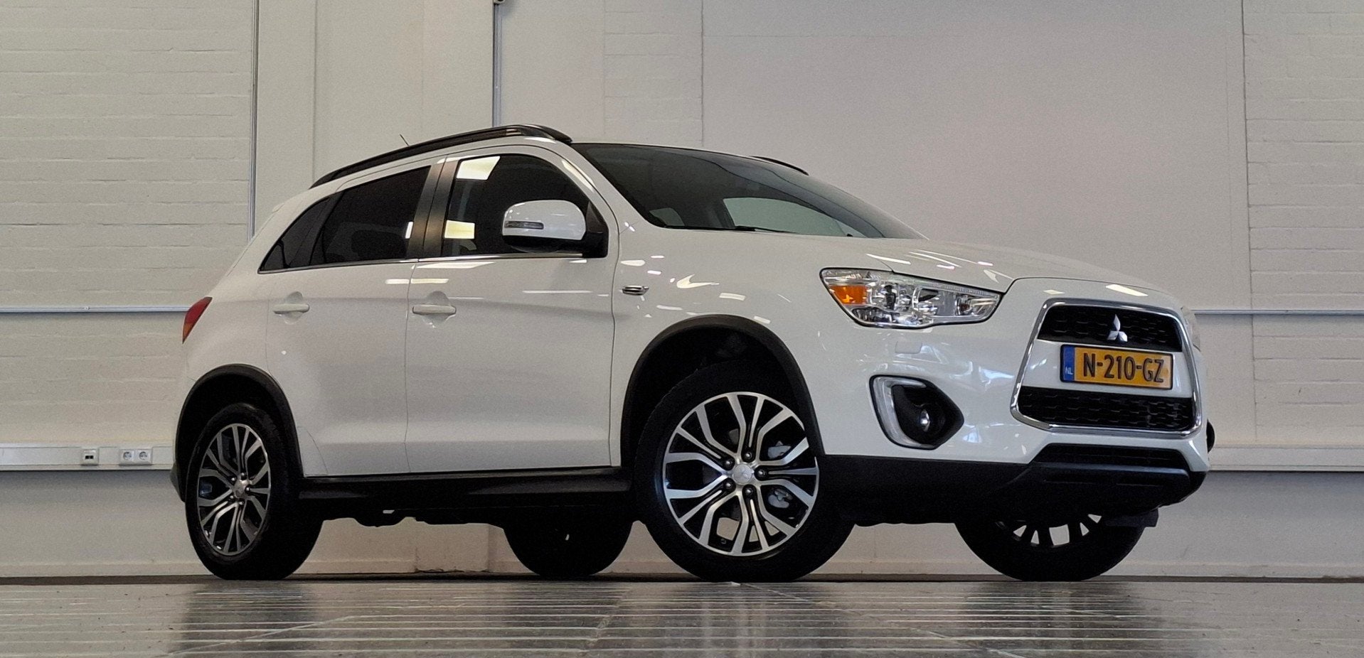 Mitsubishi ASX 1.6i 16V Cleartec Intense Trekhaak Parkeerhul, Voorwielaandrijving, Stof, Gebruikt, 4 cilinders