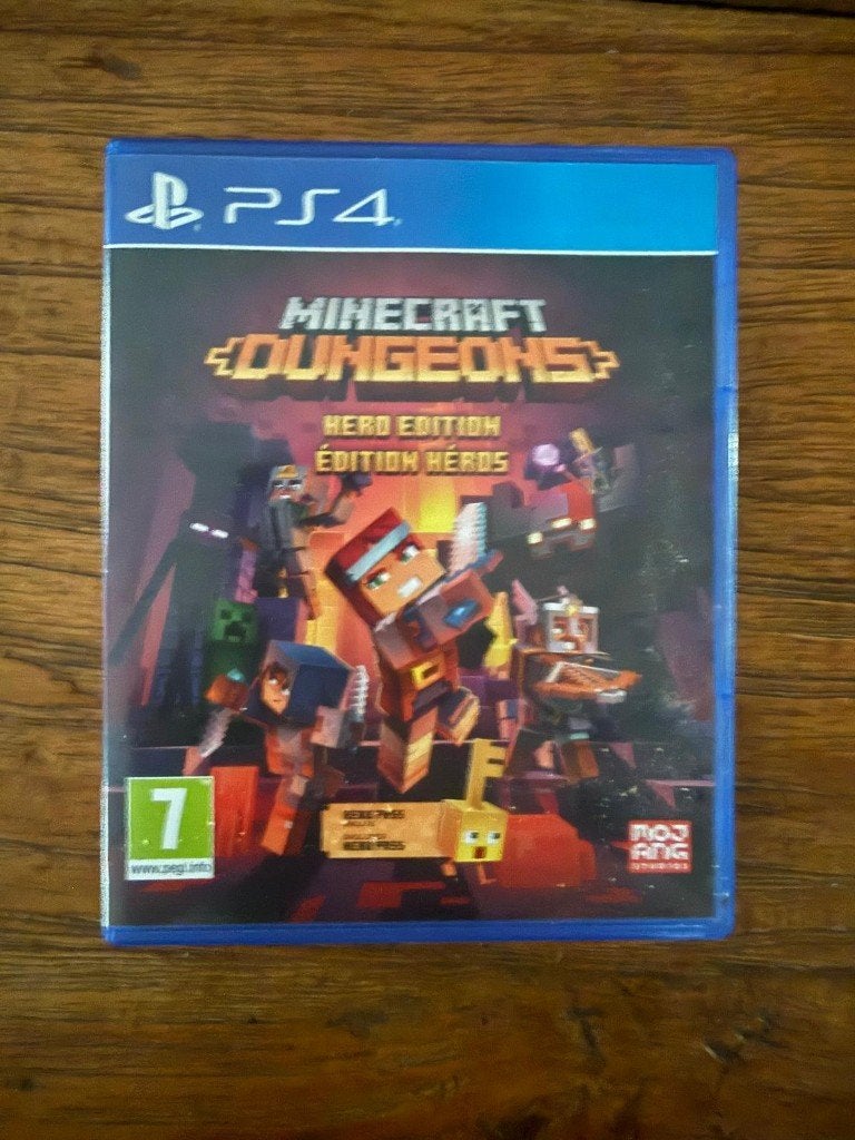 Minecraft (Dungeons) Spel voor PS4, Zo goed als nieuw, Eén computer, 3 spelers of meer, Vanaf 7 jaar