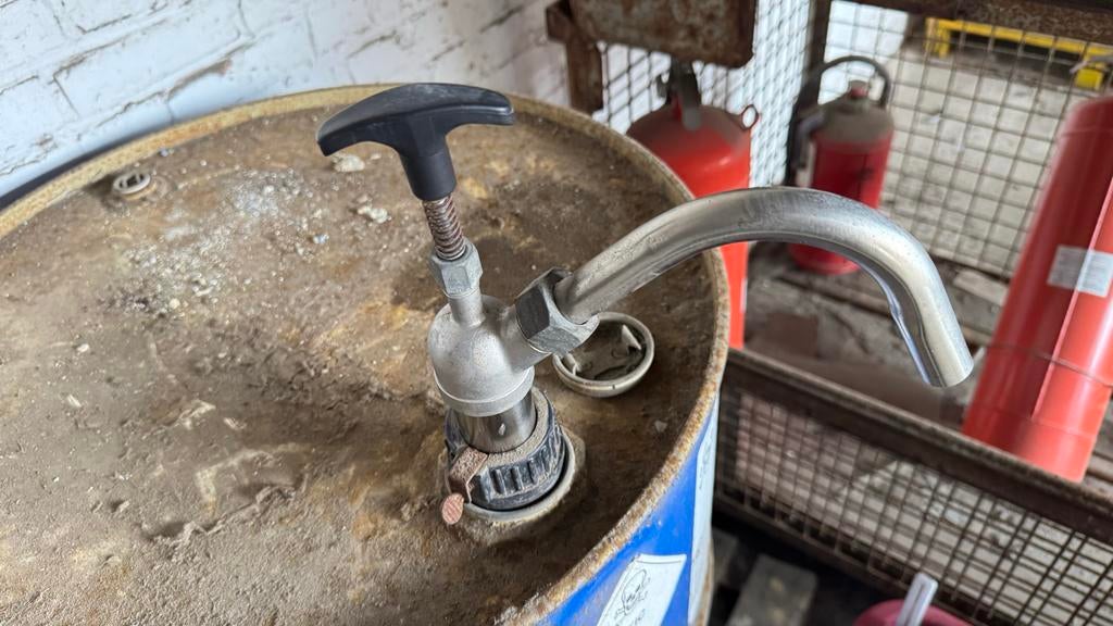 Vatpomp voor vloeistoffen - Handbediend, Ophalen, Nieuw