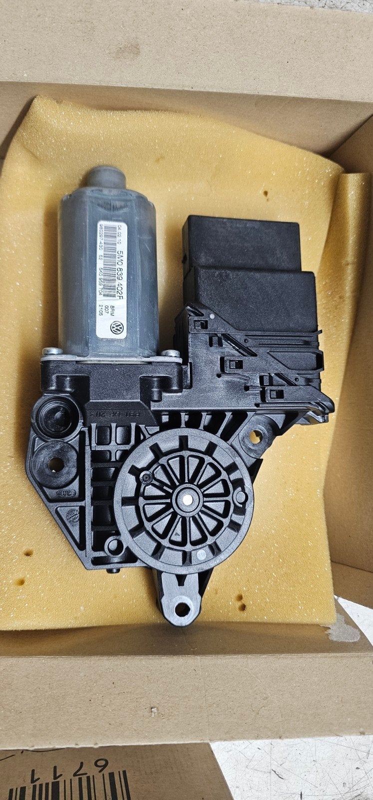 VW Golf V/plus  RaamMotor Rechtsachter origineel vw nieuw, Auto-onderdelen, Ruiten en Toebehoren, Ophalen of Verzenden, Gebruikt