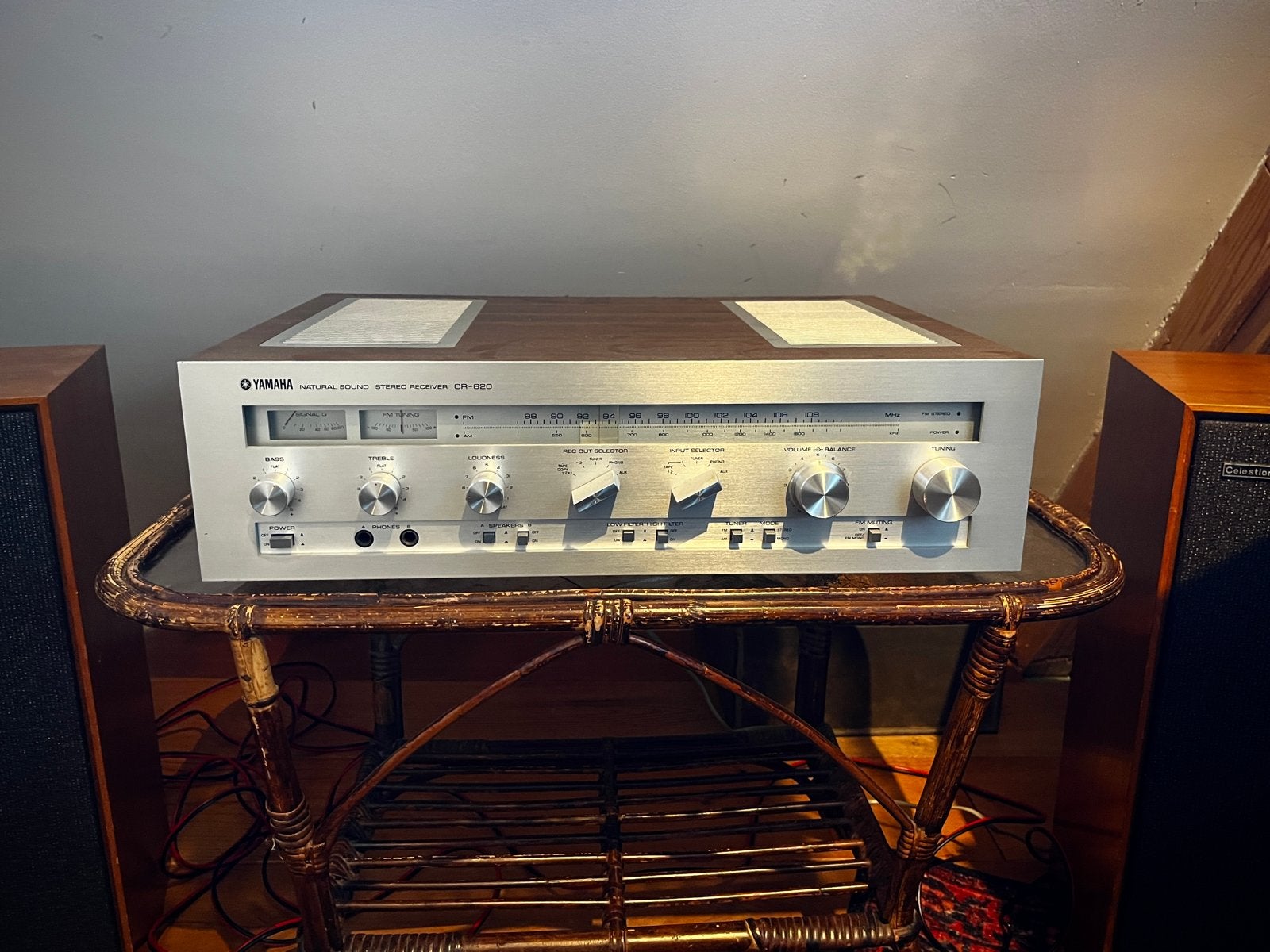 Yamaha CR-620 Natural Sound Stereo Receiver, Ophalen, Yamaha, Zo goed als nieuw, Minder dan 60 watt