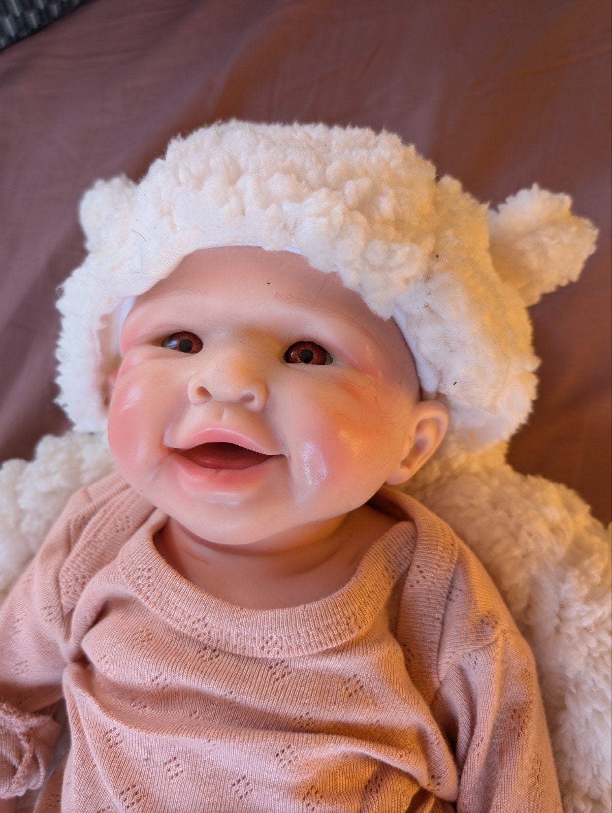 Realistische Reborn Babypop met Kleding en Muts, Ophalen of Verzenden, Zo goed als nieuw, Babypop
