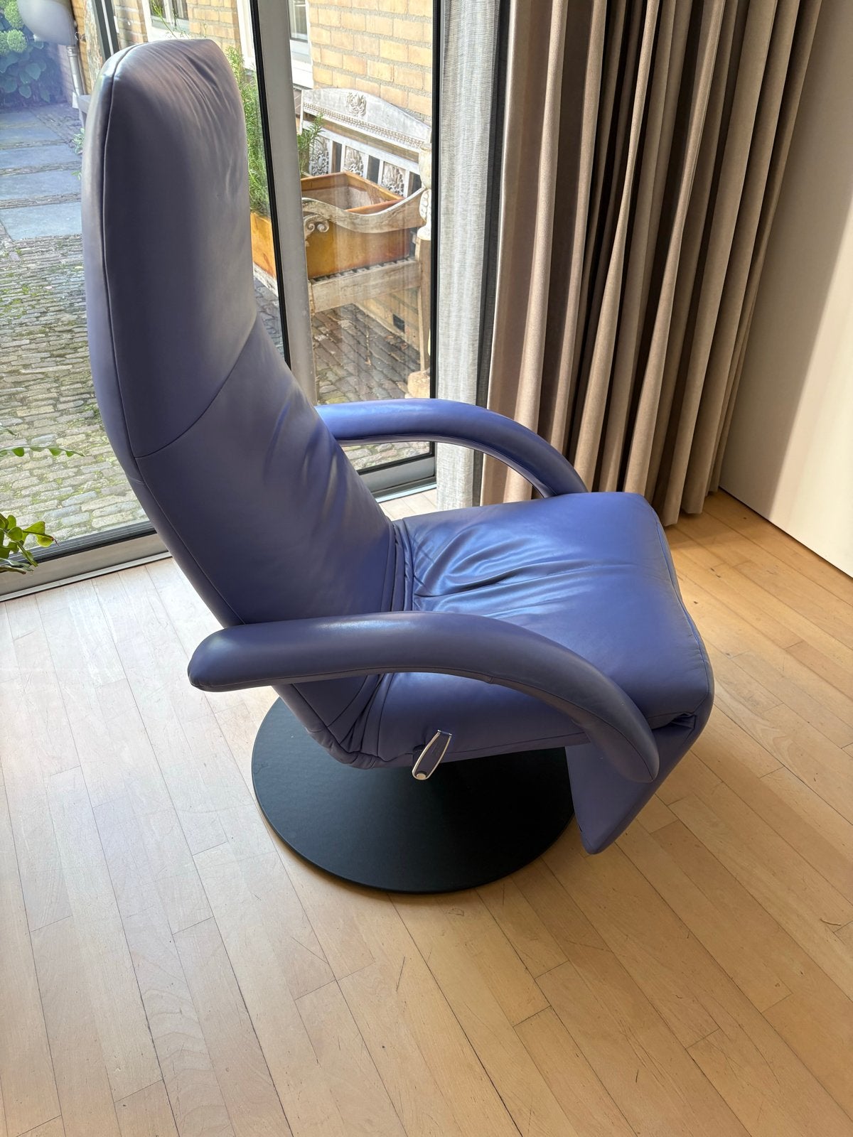 Jori relaxfauteuil - Comfortabele designstoel, Gebruikt, Overige kleuren, Leer, Ophalen of Verzenden