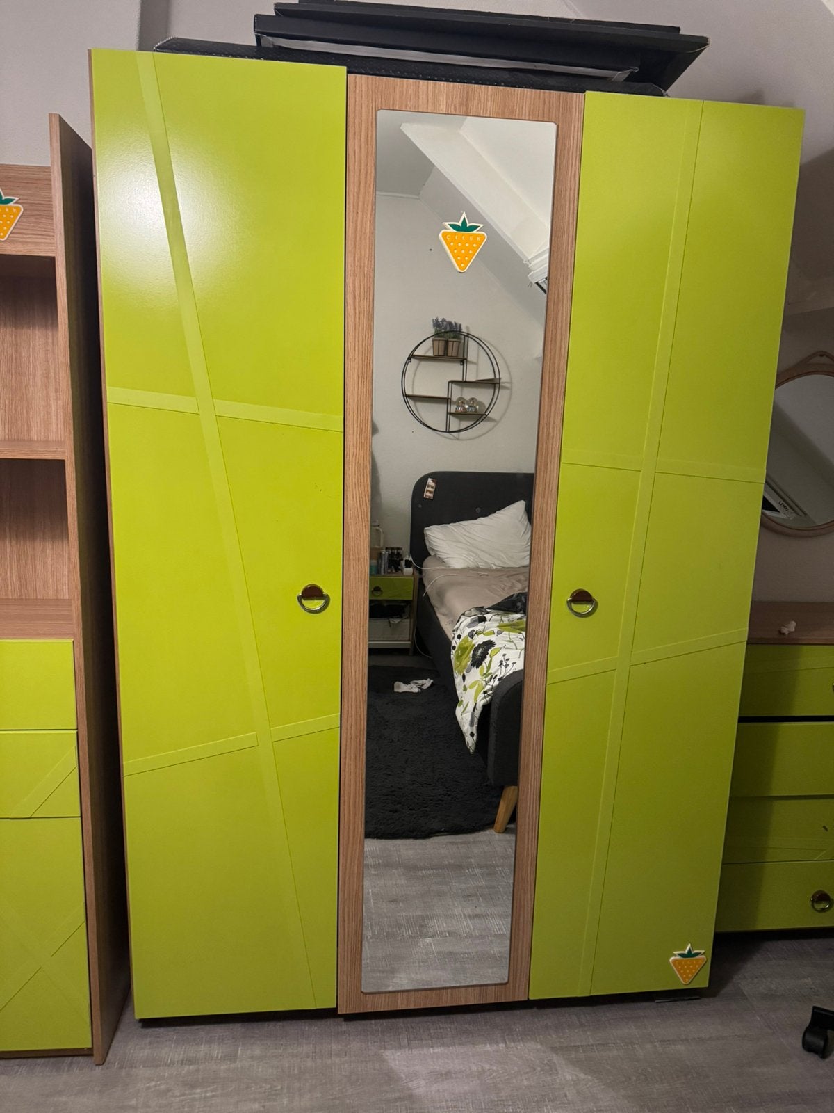 Kleding kast comedekast, Ophalen, 50 tot 70 cm, 105 cm of meer, 100 cm of meer