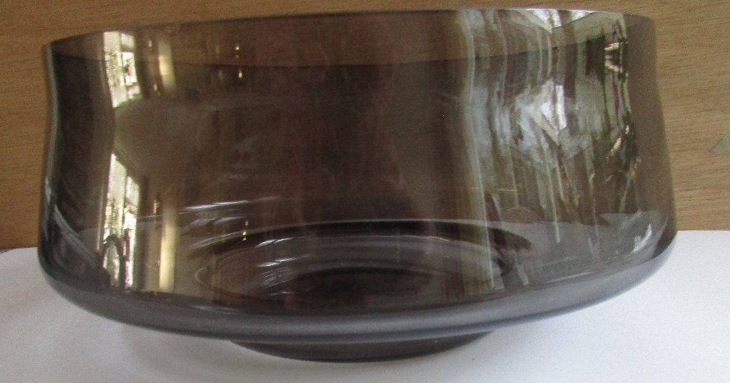 nieuwe Glazen schaal - grijs - ø22 x 9 cm, Schaal, Rond, Nieuw, Ophalen of Verzenden