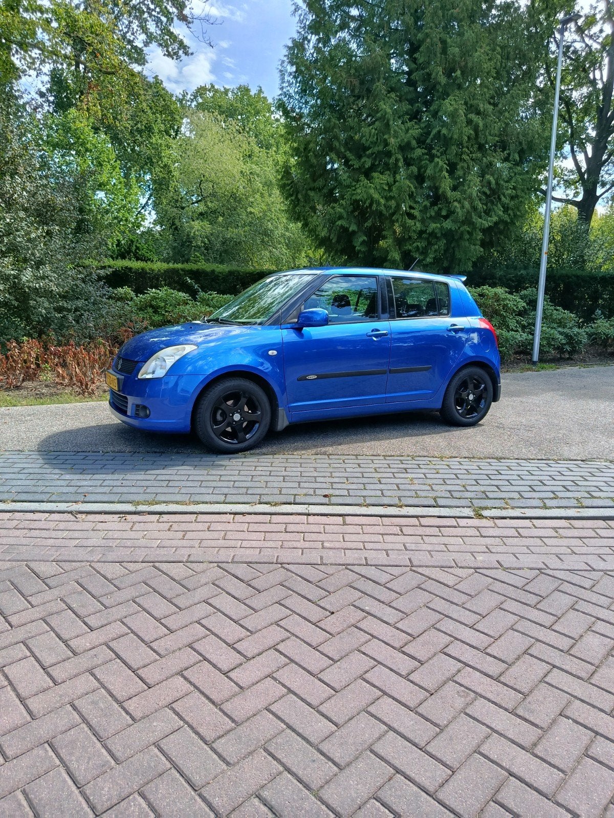 Suzuki Swift 1.3 5DRS 2006 Blauw, Auto's, Voorwielaandrijving, Dealer onderhouden, Stof, 40 €/maand