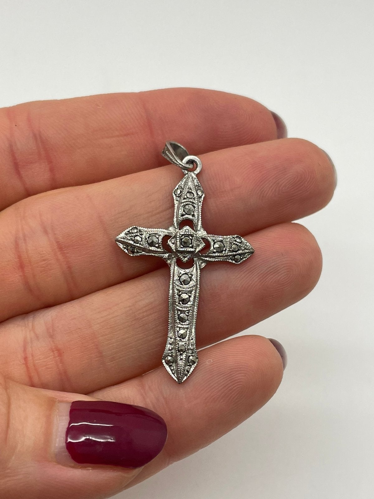 G93 Prachtige zilveren kruishanger markasiet, Ophalen of Verzenden, Zilver, Hanger, Met edelsteen