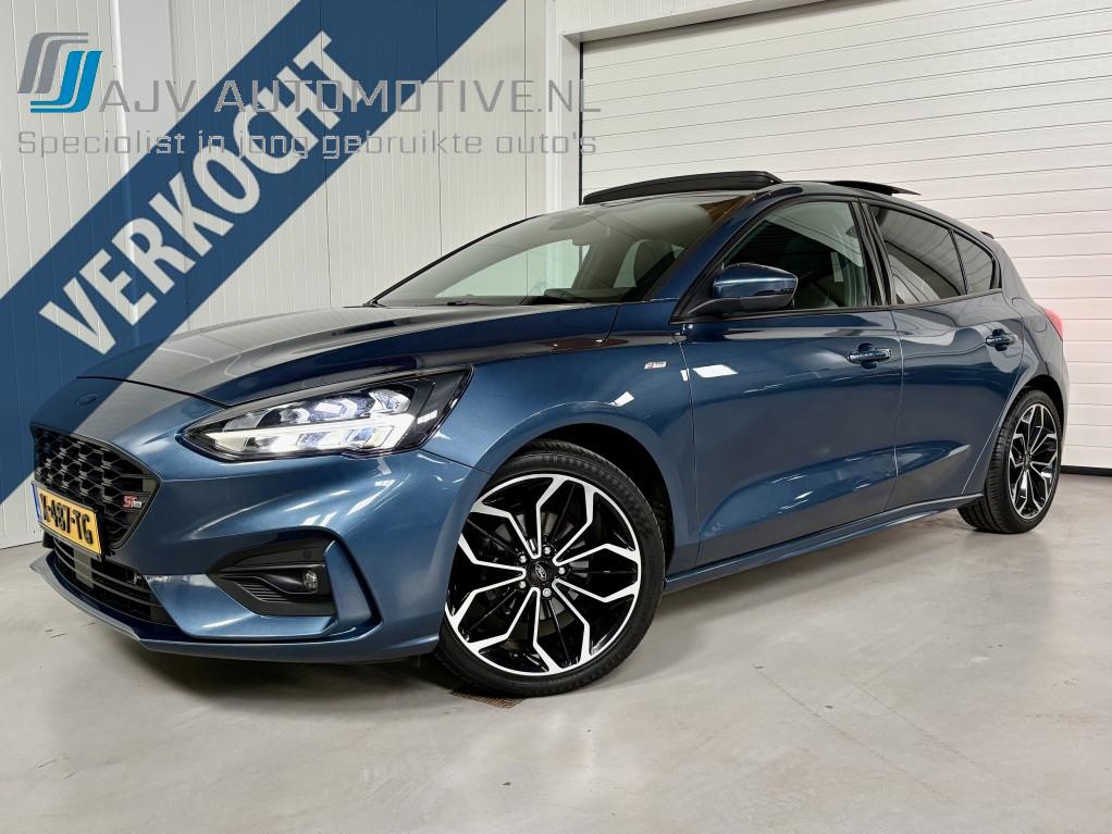 Ford Focus 1.5 150PK EcoBoost ST LINE Business PANODAK, Focus, Blauw, Bedrijf, Handgeschakeld