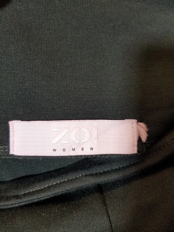 Donkergroene kokerrok met plooien – ZOI Women (Maat XXL), Fashiontiek, Maat 46/48 (XL) of groter, Ophalen of Verzenden, Zo goed als nieuw