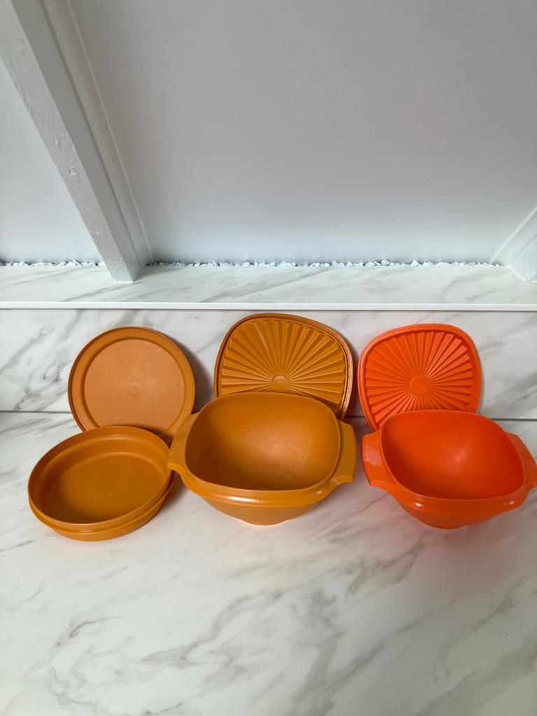 Tupperware set, Huis en Inrichting, Keuken | Tupperware, Ophalen of Verzenden, Gebruikt, Oranje, Bak of Kom