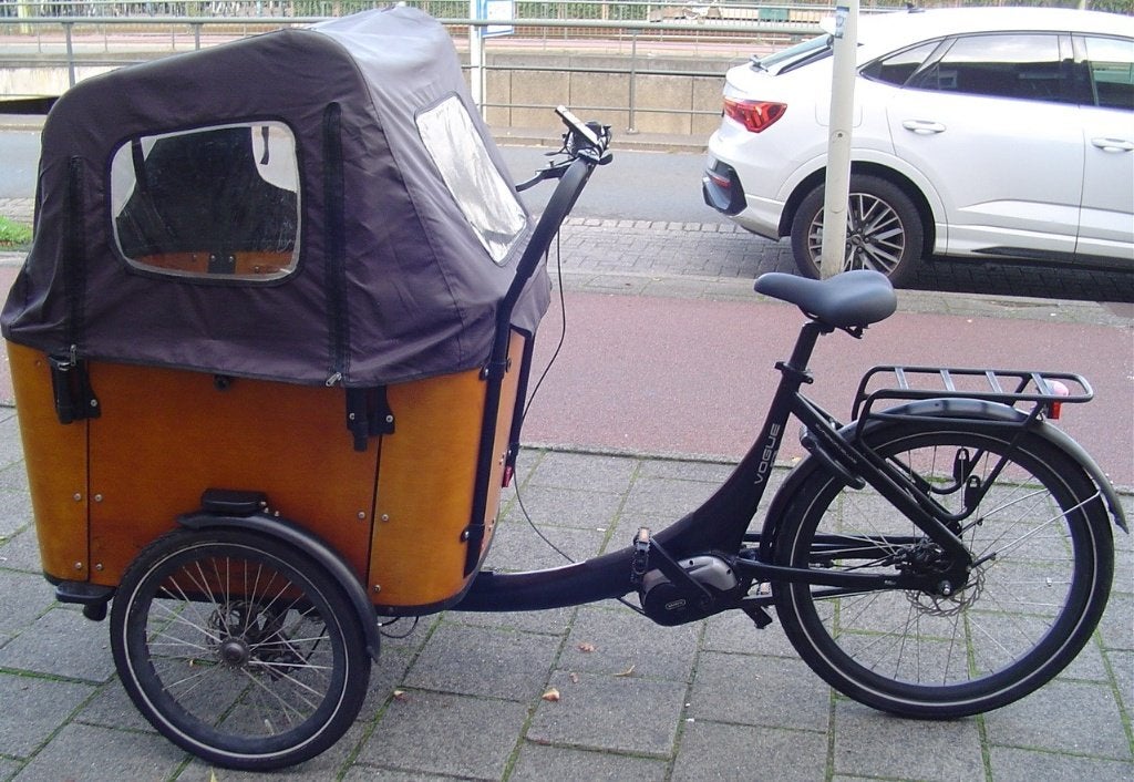 E-Bakfiets Vogue Superior 3 de Luxe  (DEN HAAG), Fietsen en Brommers, 4 kinderen of meer, Gebruikt, Elektrisch, Schijfrem