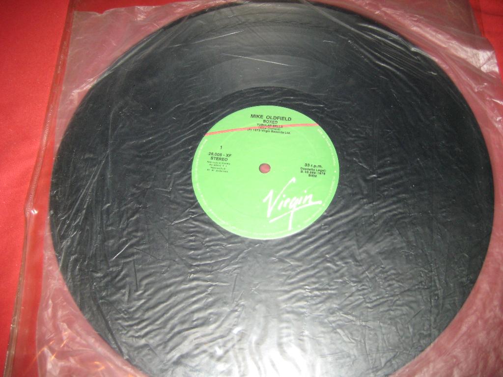 LP, Mike Oldfield: Boxed Tabular Belles (NO44), Ophalen of Verzenden, Zo goed als nieuw, 12 inch