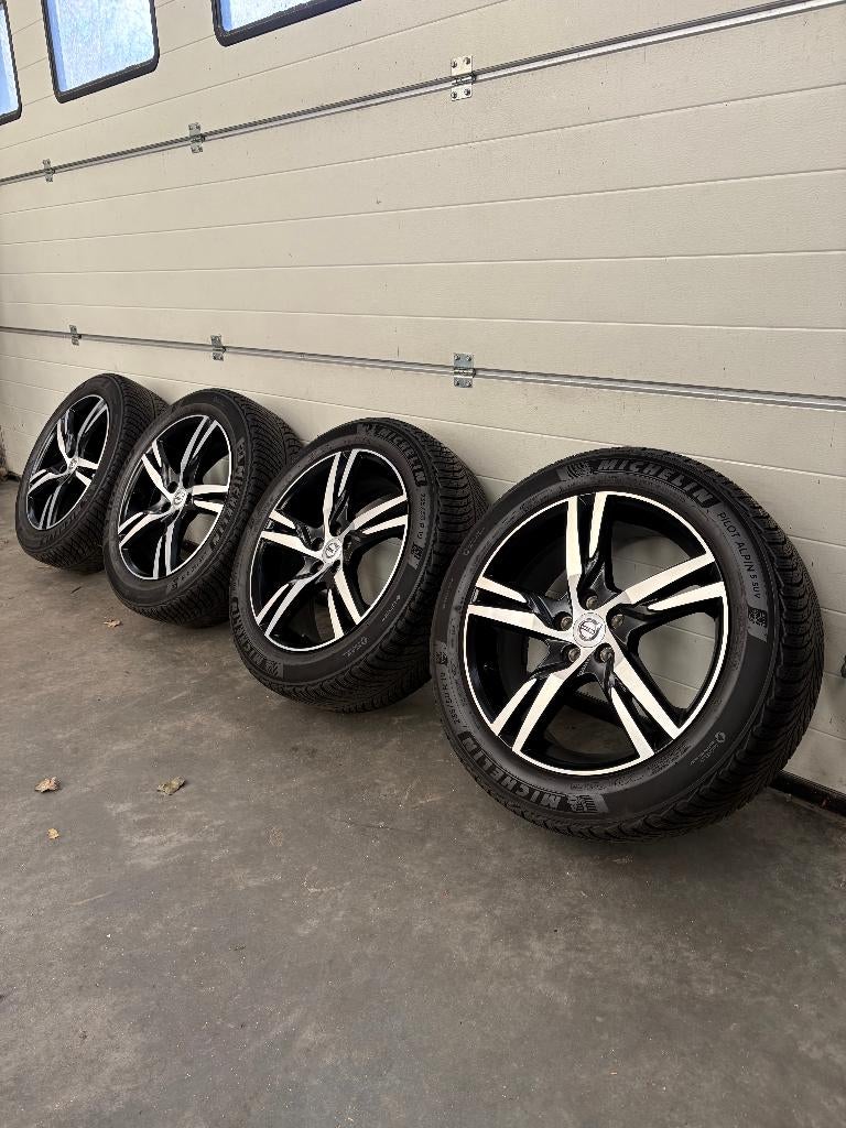 Volvo XC40 Lynk & Co 01 19 inch R-design winterset Michelin, Auto-onderdelen, Banden en Velgen, Gebruikt, Banden en Velgen, Winterbanden