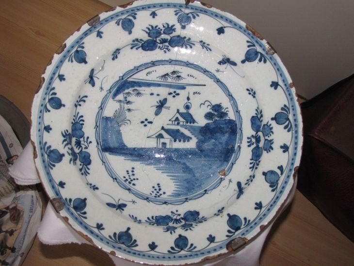 Delfts blauw bord, Verzenden