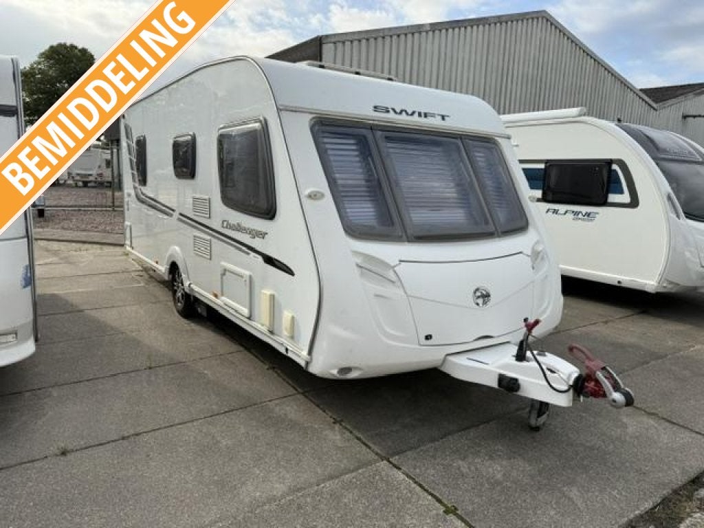 Swift Challenger 540, Caravans en Kamperen, Caravans, Rondzit, Particulier, Overige typen, Swift