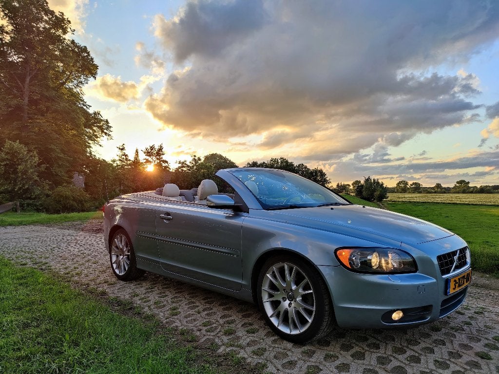 Volvo C70 T5 2006, Auto's, C70, Beige, Cabriolet, 2521 cc