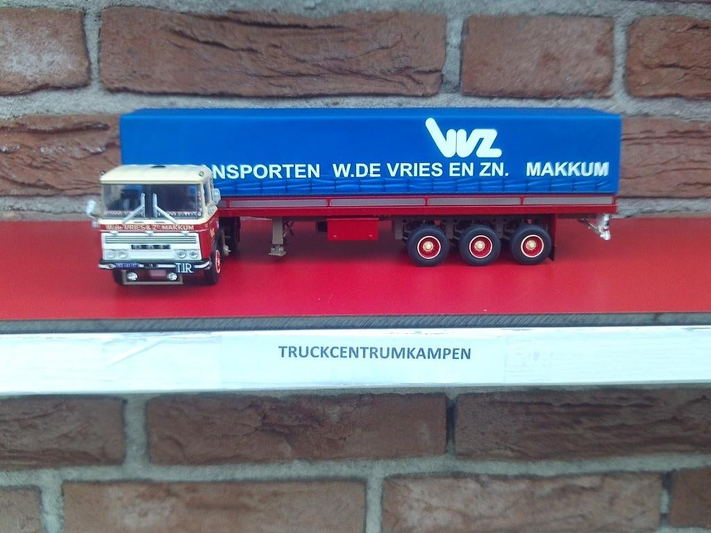 WSI  Daf  2600  van  W.  de  Vries  en  Zn., Hobby en Vrije tijd, Modelauto's | 1:50, Ophalen of Verzenden, Nieuw, Bus of Vrachtwagen