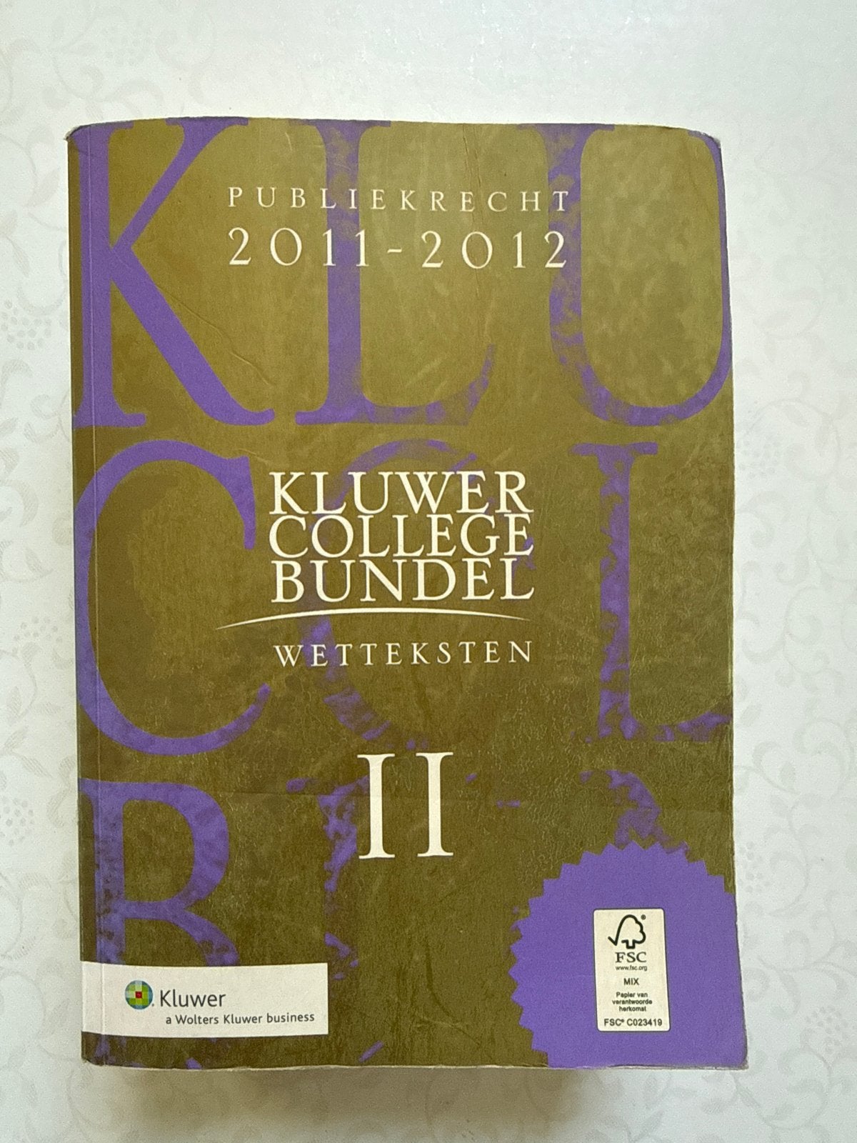 Kluwer College Bundel Publiekrecht 2011-2012, Ophalen of Verzenden, Gamma, Gelezen, WO