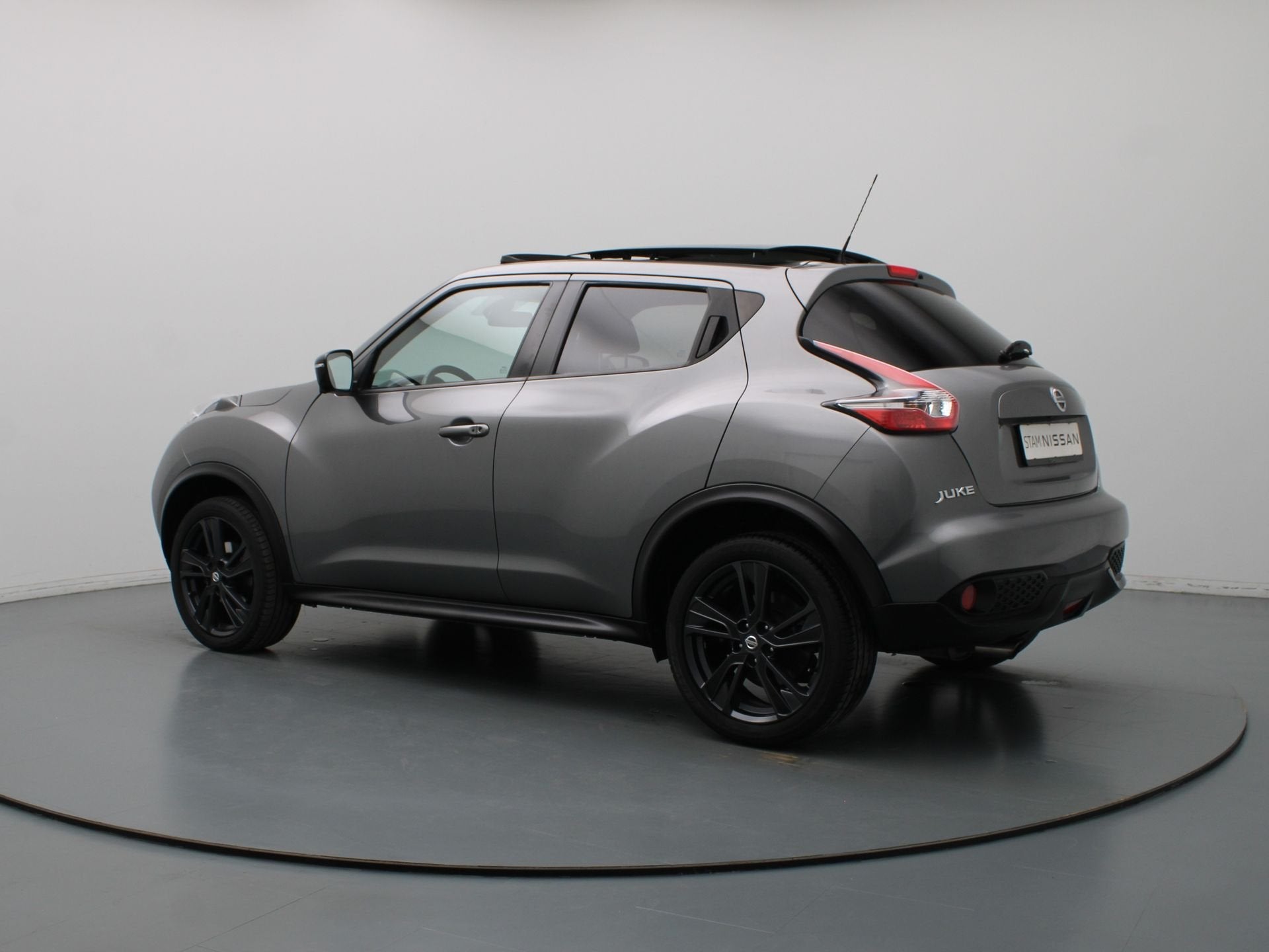 Nissan Juke DIG-T S/S Tekna 115pk 360° Camera | Cruise | Na, Voorwielaandrijving, Euro 6, 116 pk, Leder