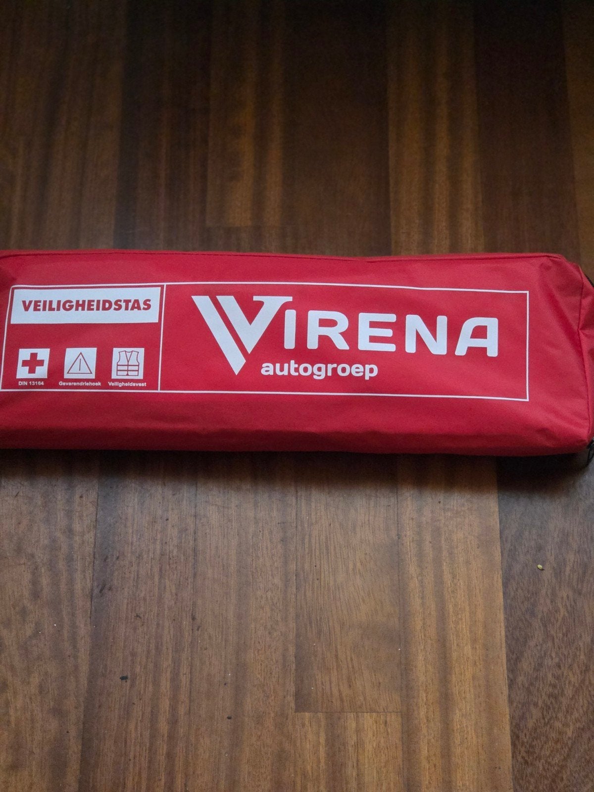 Veiligheidsset voor in de auto  nieuw en ongebruikt, Ophalen, Nieuw
