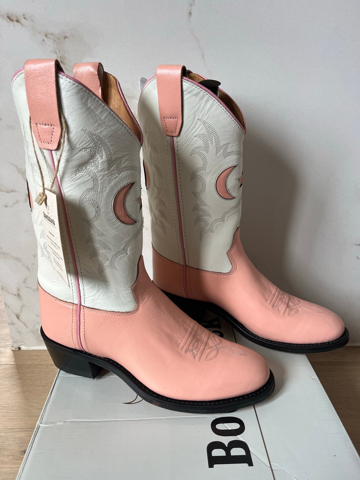 Nieuwe Bootstock Venus cowboylaarzen roze/wit maat 38, Ophalen of Verzenden, Nieuw, Roze, Lage of Enkellaarzen