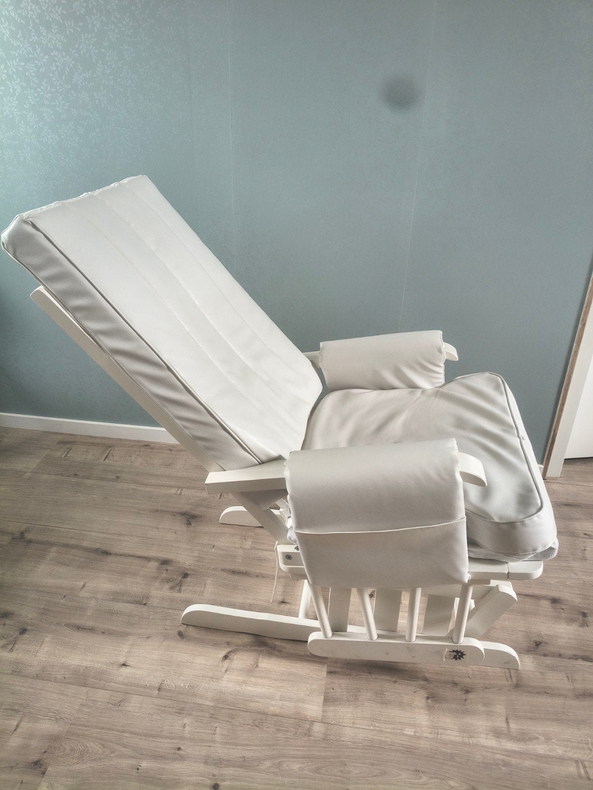 Schommelstoel comfortabele wit leer, Ophalen, Gebruikt, Wit, Leer