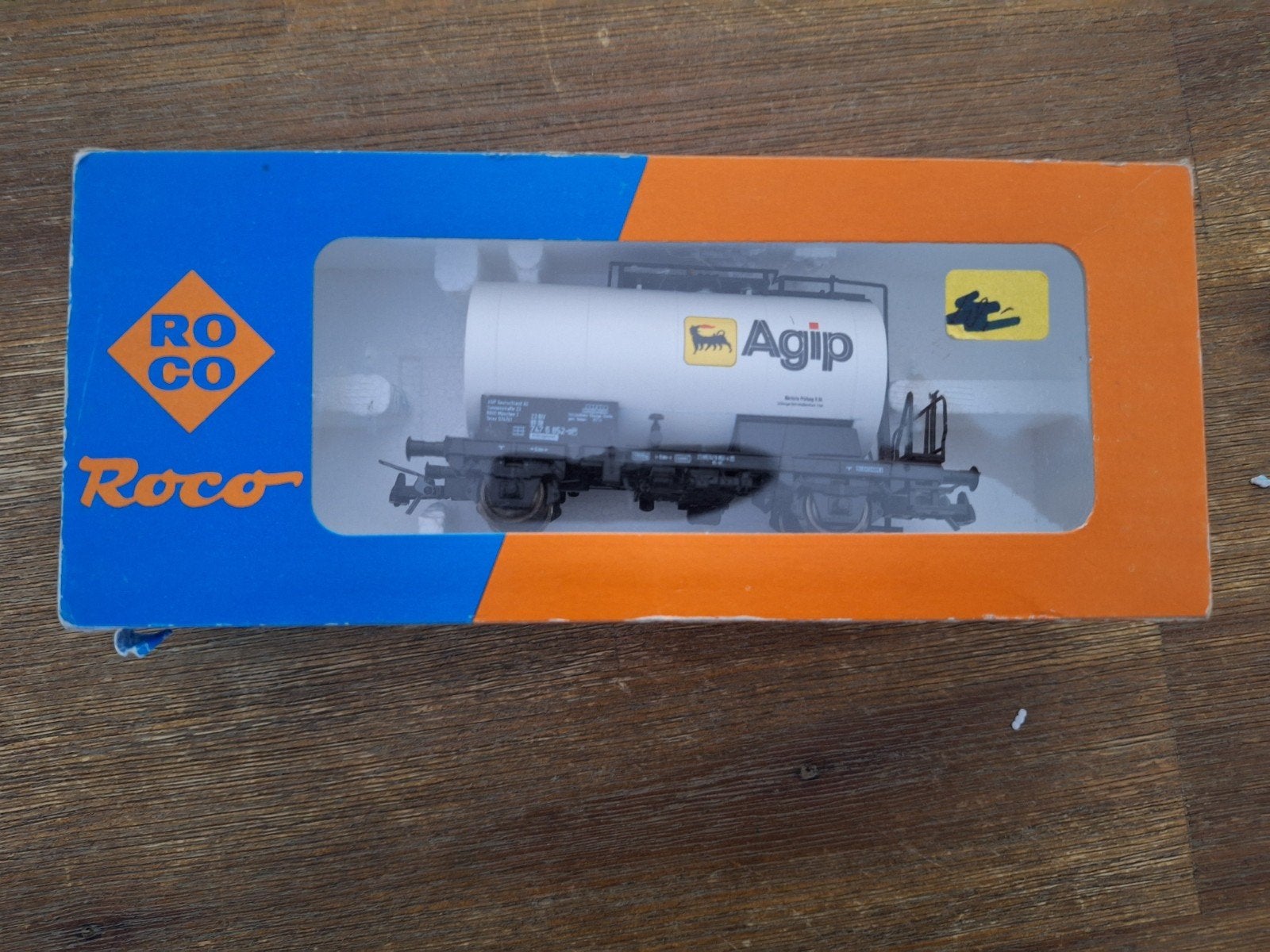 Roco Agip Tankwagon - Zo goed als nieuw, Ophalen of Verzenden, Zo goed als nieuw, Wagon, Overige merken