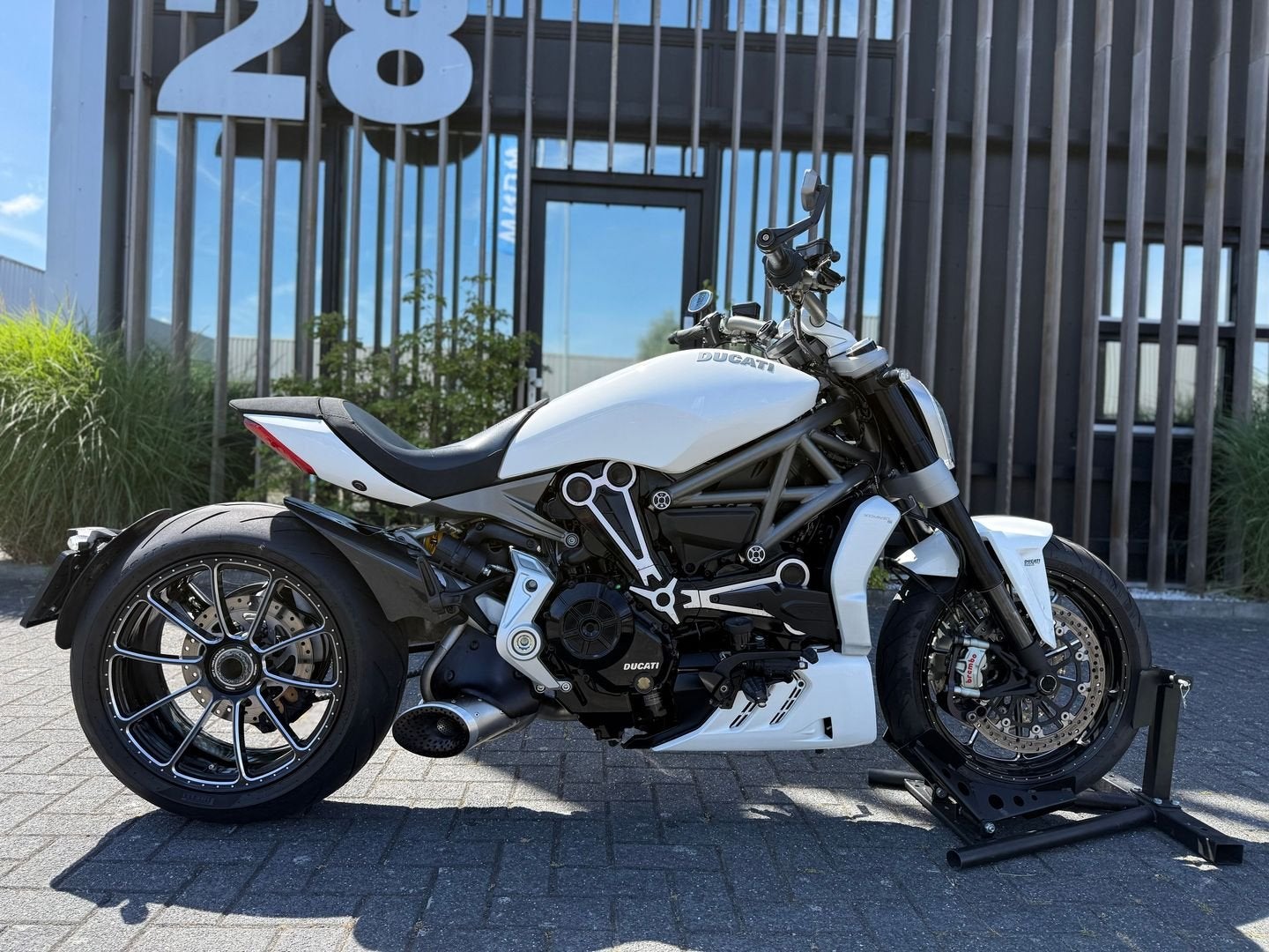 UNIEKE DUCATI XDIAVEL S-2021- Termignoni uitlaat - BTW-er, DUCATI, 2 cilinders, Motorrijbewijs A, Bedrijf