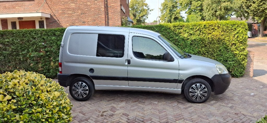 Peugeot Partner 2007 1.6hdi, Auto's, Voorwielaandrijving, Euro 5, Stof, 74 pk