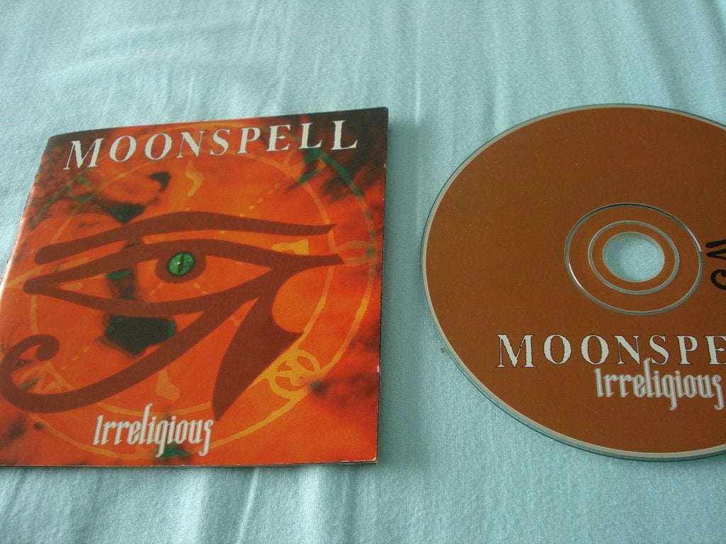 MOONSPELL - IRRELIGIOUS, Gebruikt, Ophalen of Verzenden, Inclusief boekje, Album