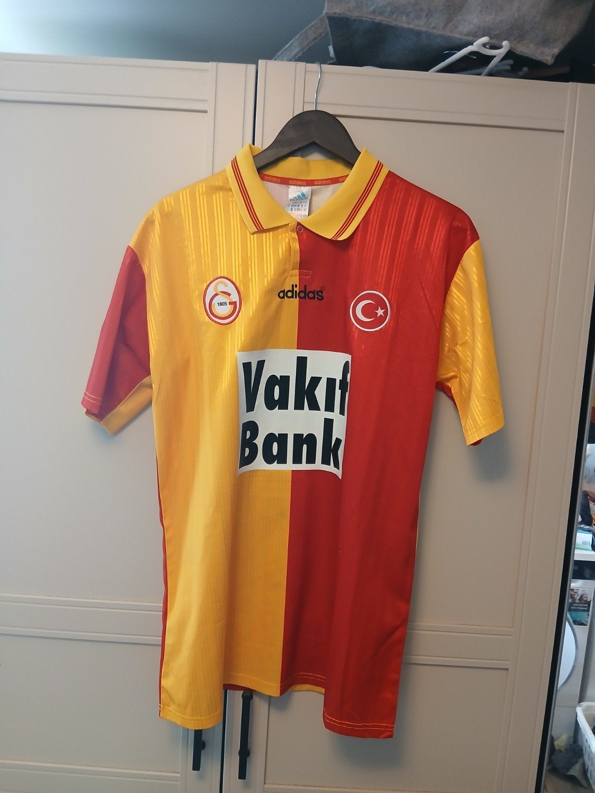 Galatasaray retro shirt, Sport en Fitness, Voetbal, Maat XL, Ophalen of Verzenden, Zo goed als nieuw, Shirt