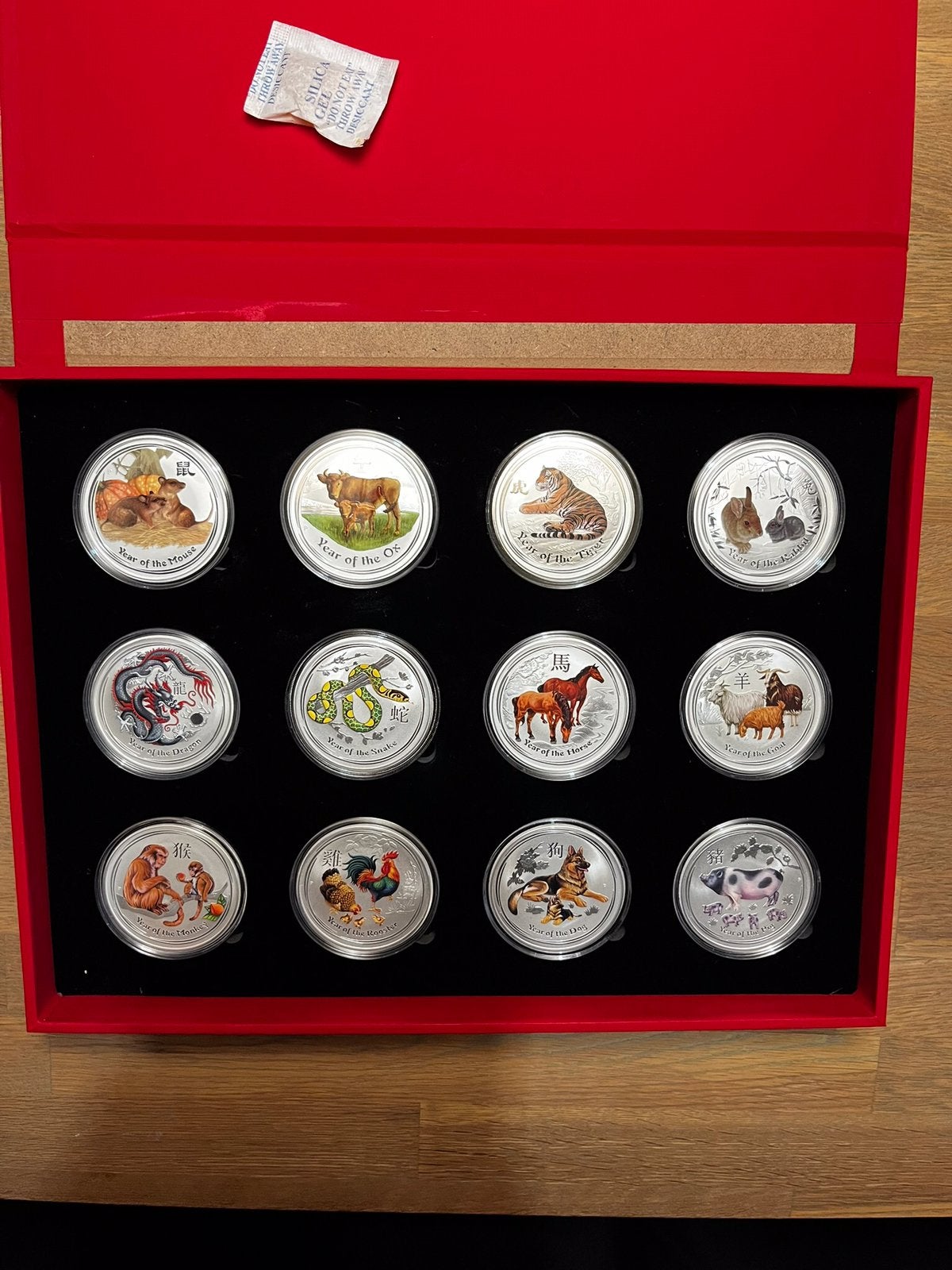 Lunar 2 serie , 12 X 1 oz in kleur, Verzenden