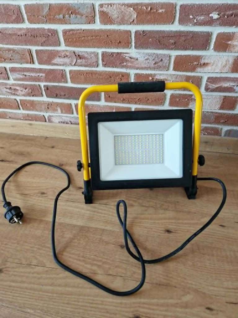 Portable LED Floodlight – Work Light / Grow Light for Plants, Huis en Inrichting, Lampen | Overige, Zo goed als nieuw, Ophalen