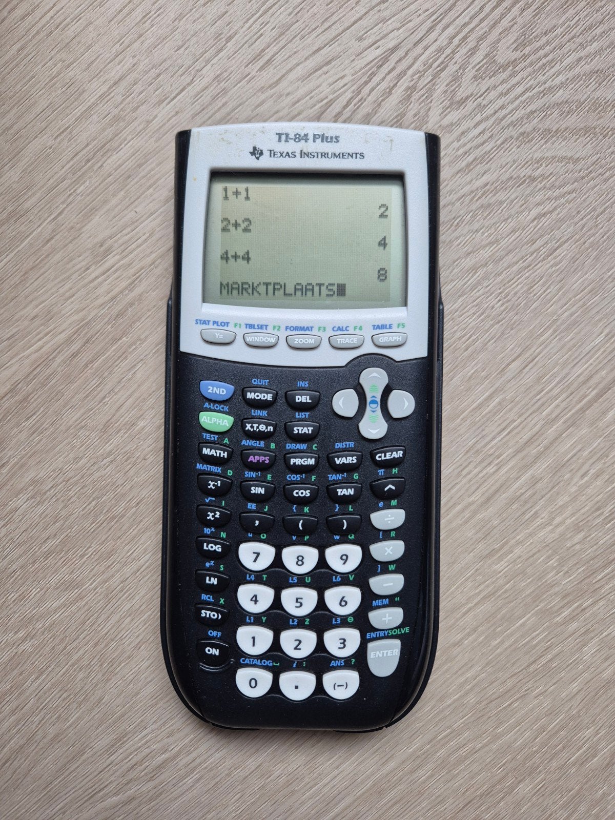 Texas Instruments TI-84 PLUS, Ophalen of Verzenden, Grafische rekenmachine, Zo goed als nieuw