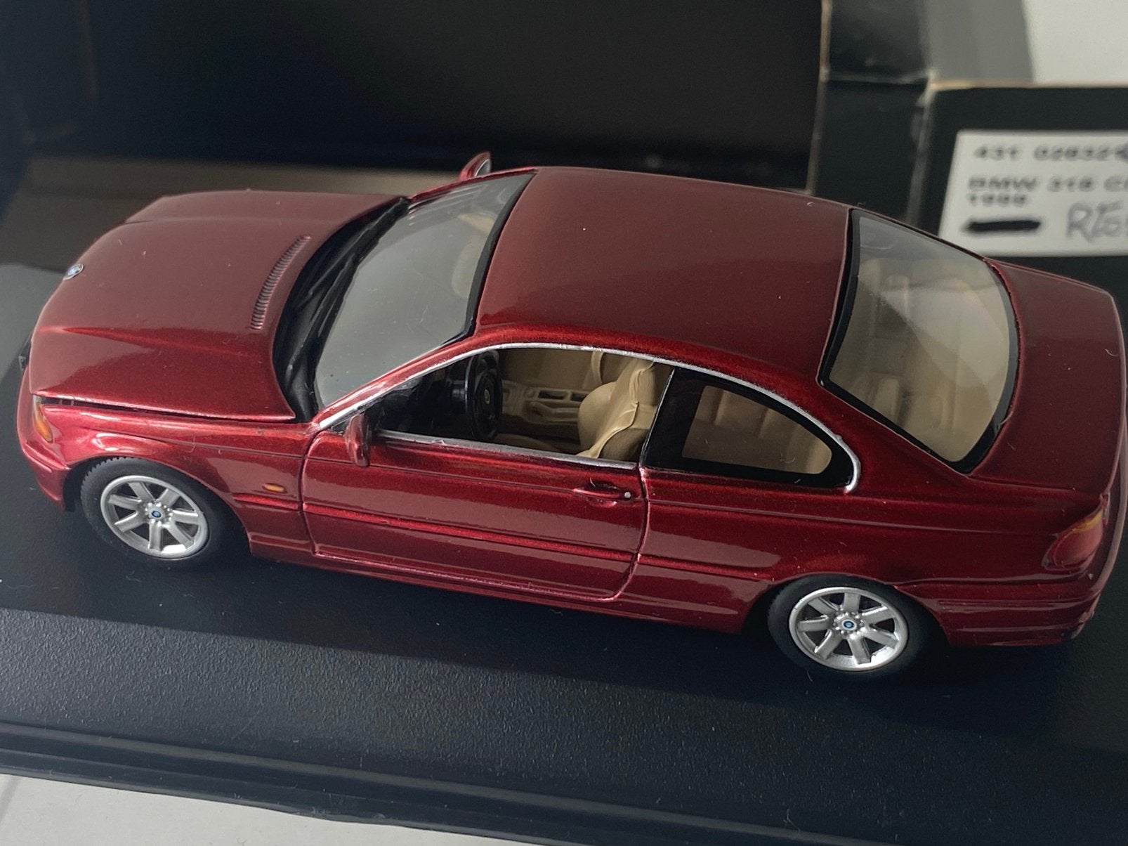 1:43 BMW 318 Ci-E46-minichamps in OVP- excellent, Ophalen of Verzenden, Nieuw, Auto, MiniChamps