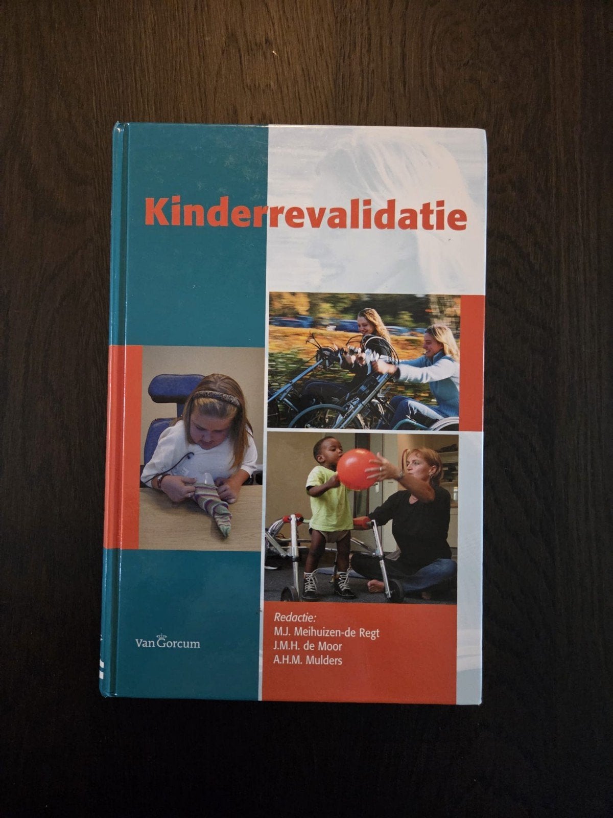 J.M.H. de Moor - Kinderrevalidatie, Boeken, Ophalen of Verzenden, Zo goed als nieuw, J.M.H. de Moor; M.J. Meihuizen-de Regt; A.H.M. Mulders