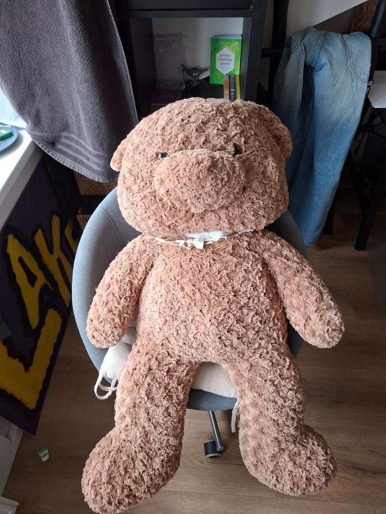 Mega knuffel beer, Verzamelen, Beren en Cherished Teddies, Ophalen of Verzenden, Zo goed als nieuw, Stoffen beer, Overige merken